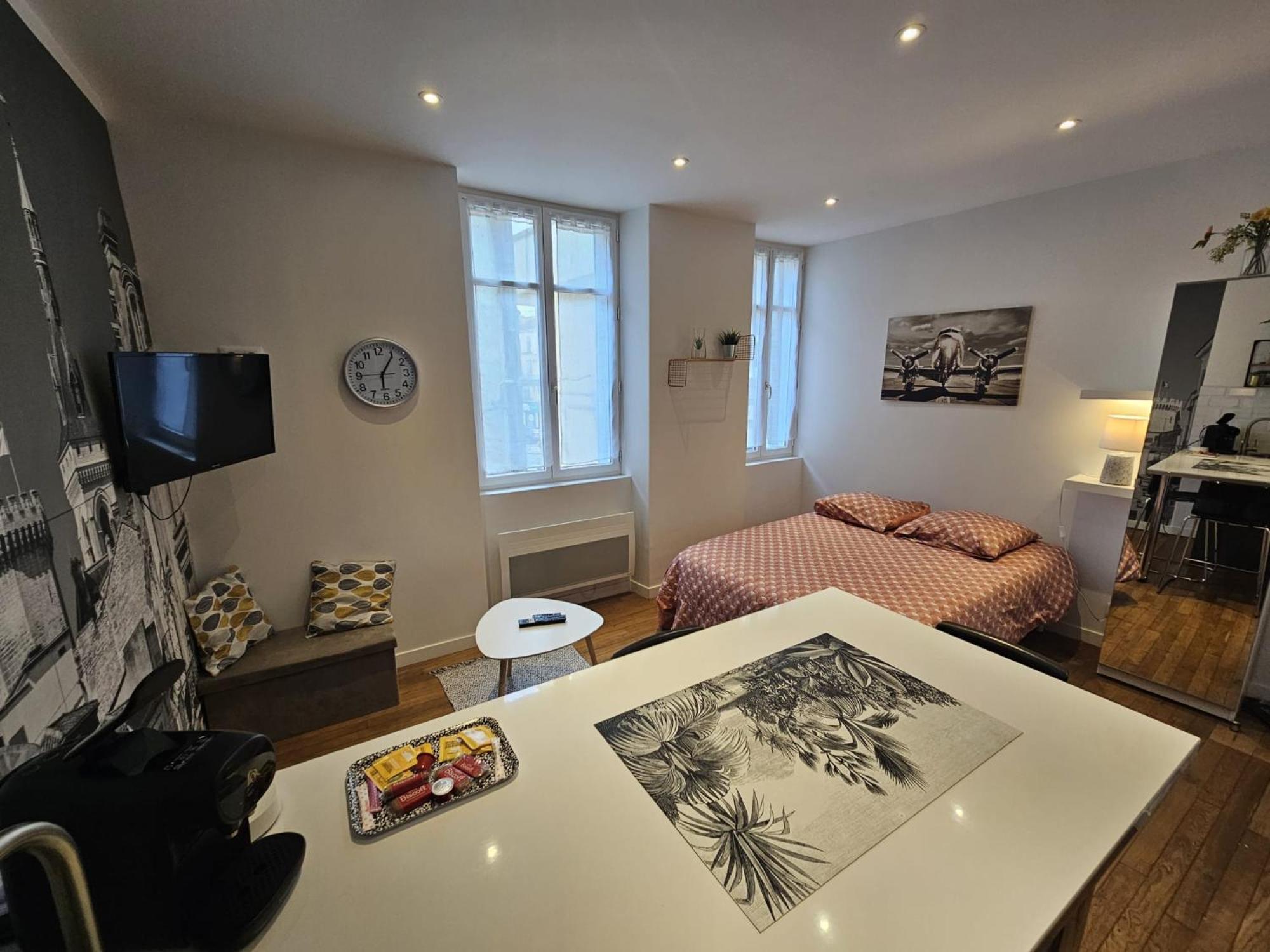 Le Pastel - Grand Studio Renove Angoulême Eksteriør billede