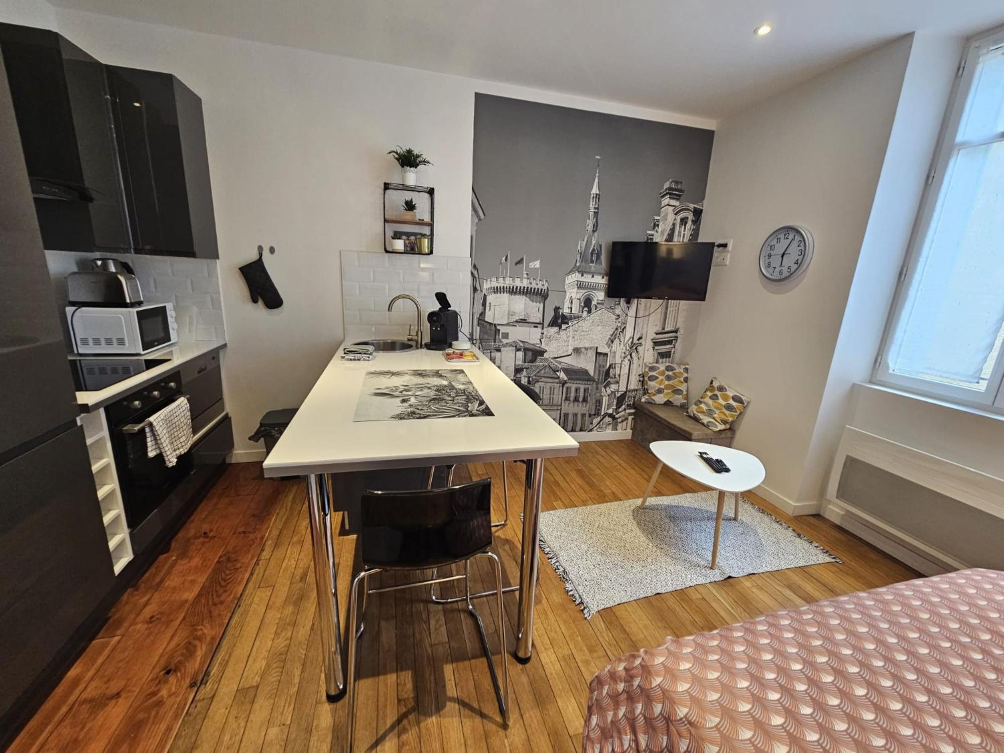Le Pastel - Grand Studio Renove Angoulême Eksteriør billede